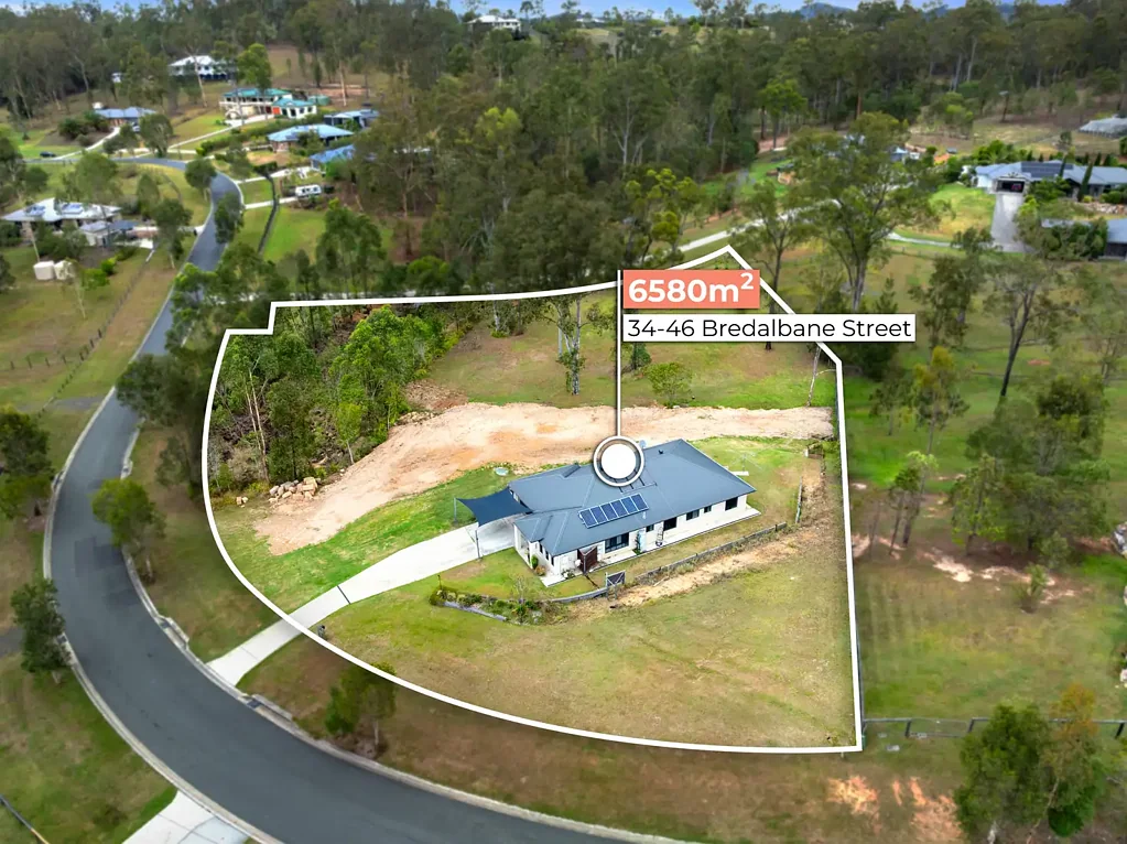 Mundoolun 4房 Mundoolun Estate私宅 6580㎡阔地 四卧带主卧套 现代厨岛 双车位 自来水供应 便捷双城生活 Family Home to make your own