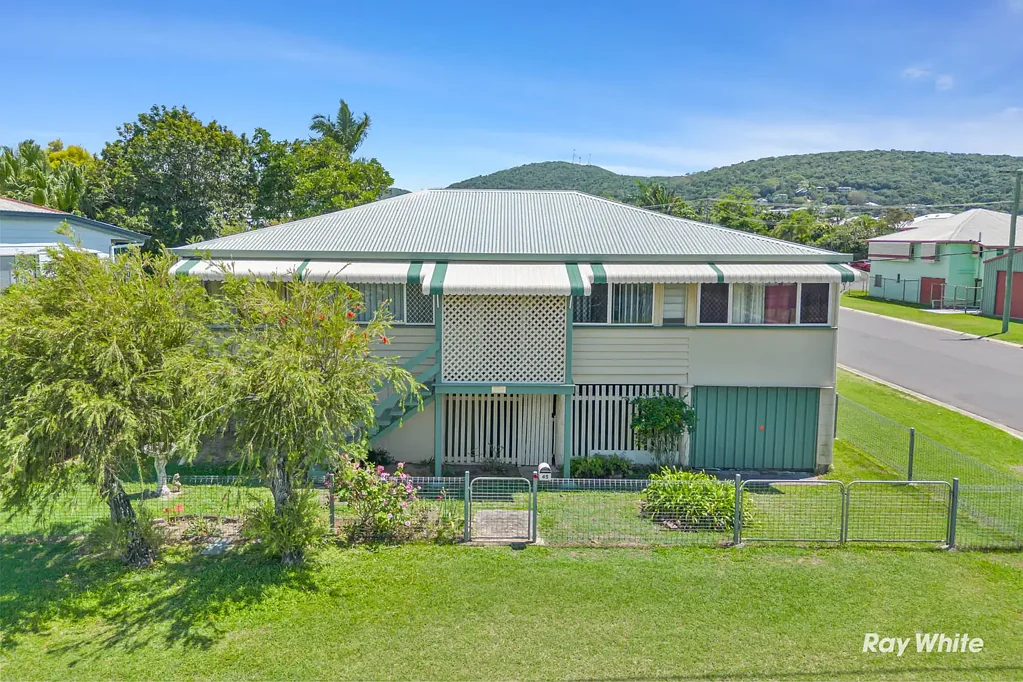Yeppoon 3 Slaapkamer Quaint Queenslander in the Heart of Yeppoon's CBD
