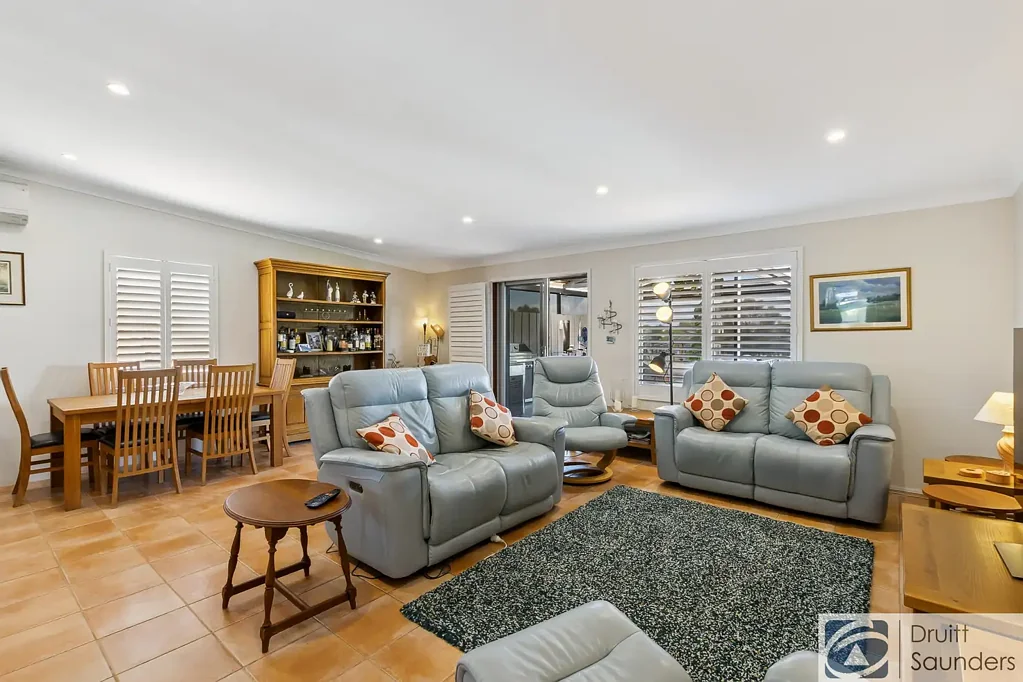 Fully Furnished Family Home in Superb Location