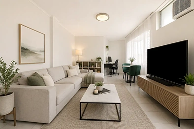 Highgate Hill 2 Bedroom Location, Location.. Be quick to act on this Beauty!