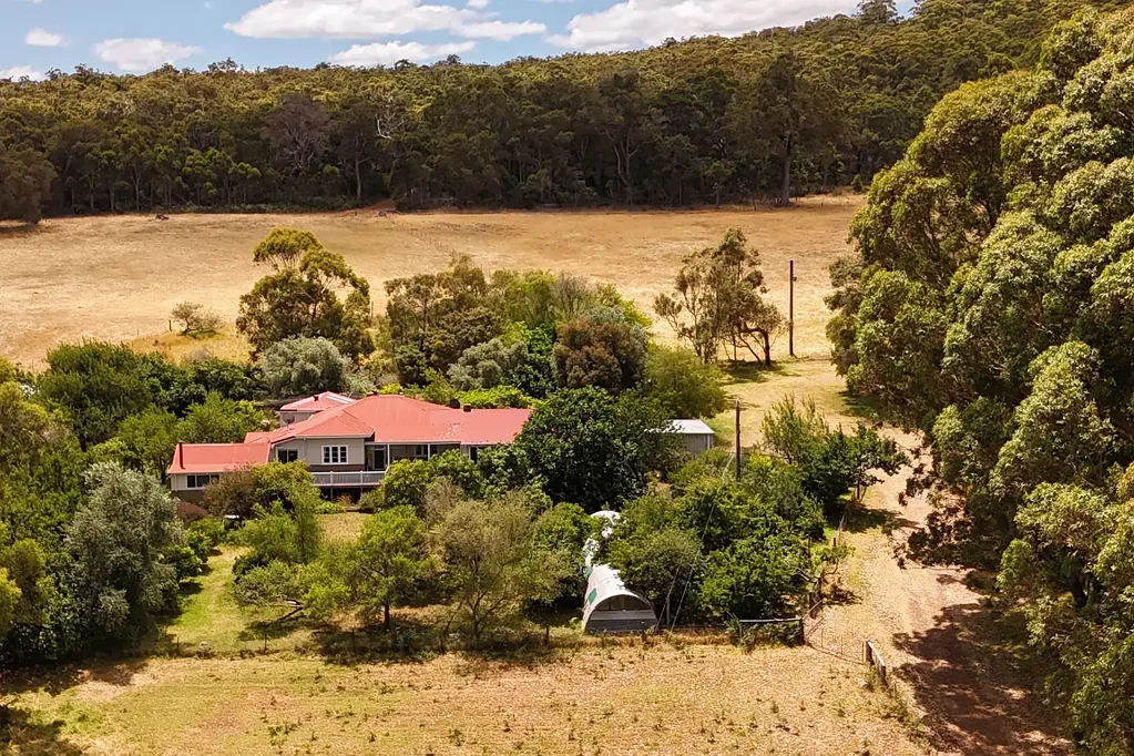 Scotsdale  'Valley Farm'