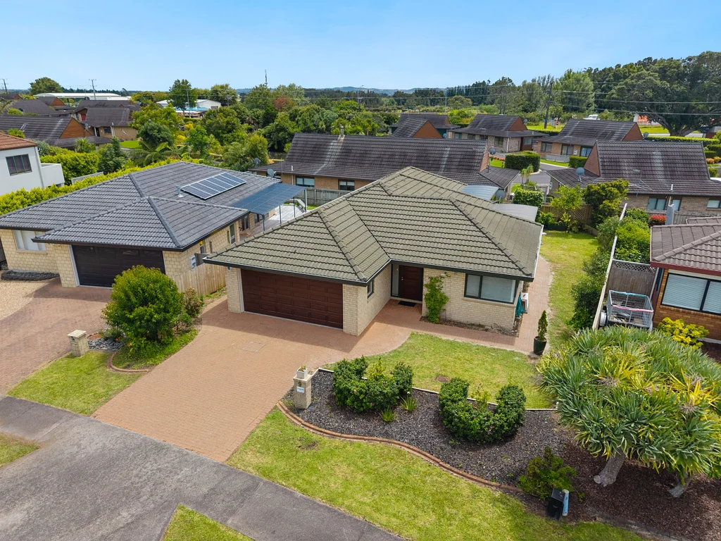 9 Starlight Cove, West Harbour, Waitakere City, Auckland