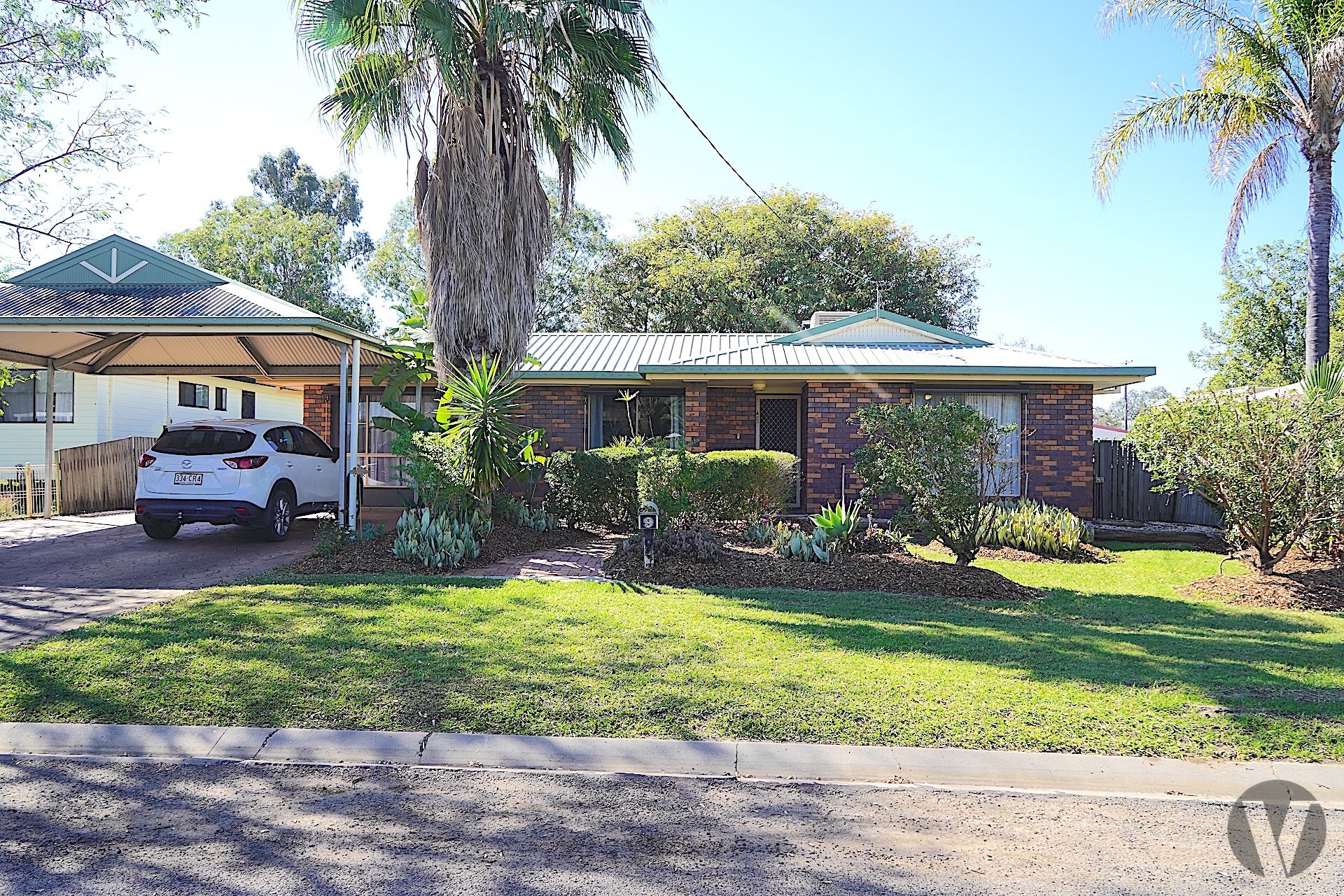 9 ROSEDALE CL, ROMA QLD 4455, 0 chambres, 0 salles de bain, House