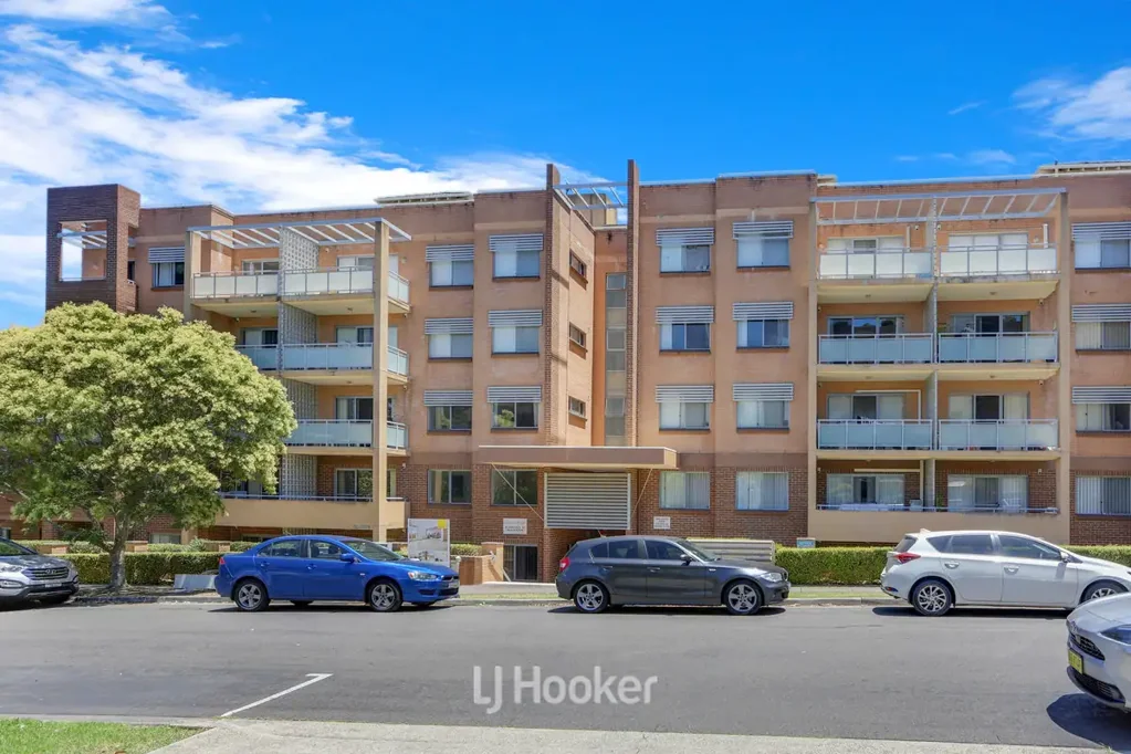 53/10 Wallace Street, Blacktown, NSW 2148
