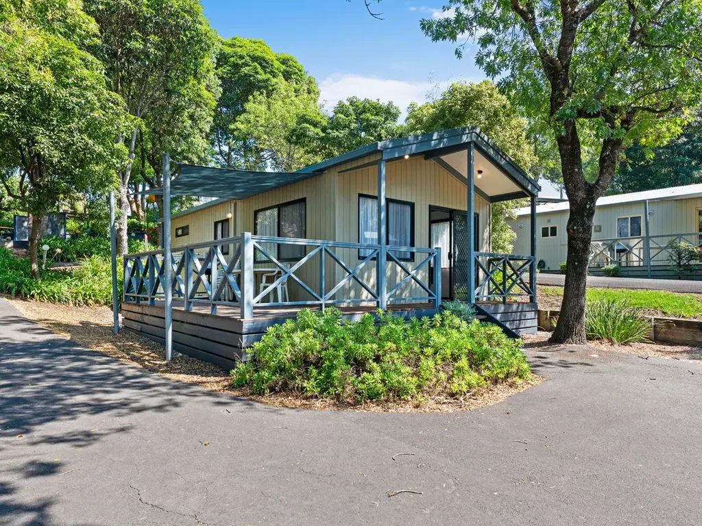Metung 2房  Investment Opportunity: Superior Villa in Metung