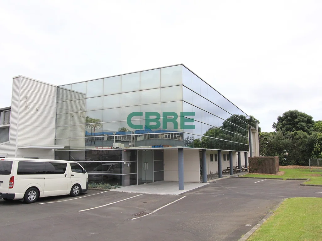 East Tamaki  CBRE - Prime Position in East Tamaki