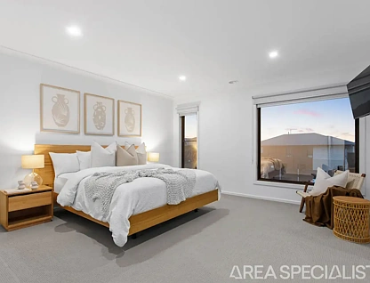 27 Flanagan Crescent, Cranbourne South, VIC 3977, 4 Kuwarto, 2 Banyo, House