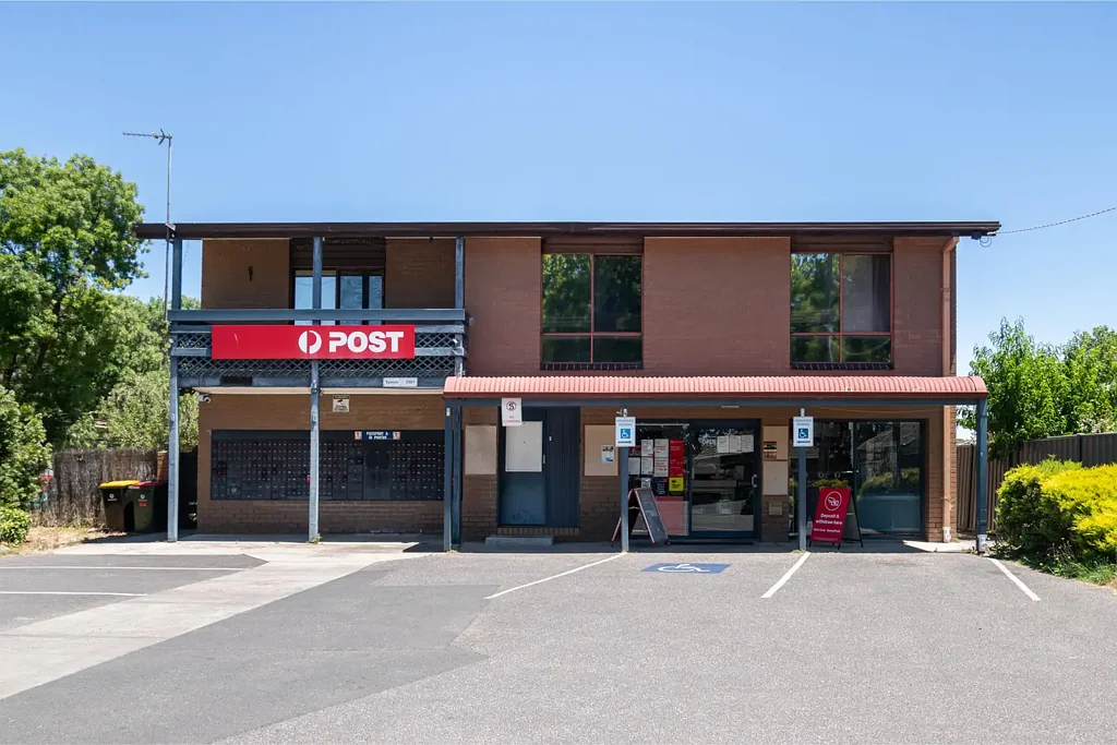 Epsom 3Kwarto Hybrid: Residential and Commercial Property in growth area, Bendigo.