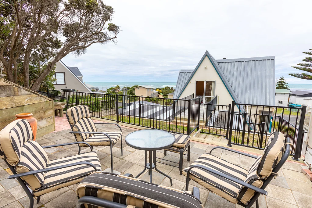 Pongaroa 4部屋 A beach escape to share in Akitio
