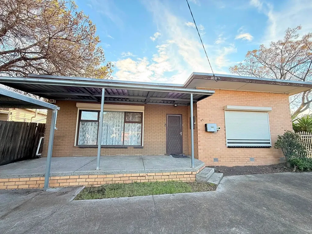 Welcome to 45 Ivanhoe Street, St Albans – Comfortable Family Living in a Convenient Location
