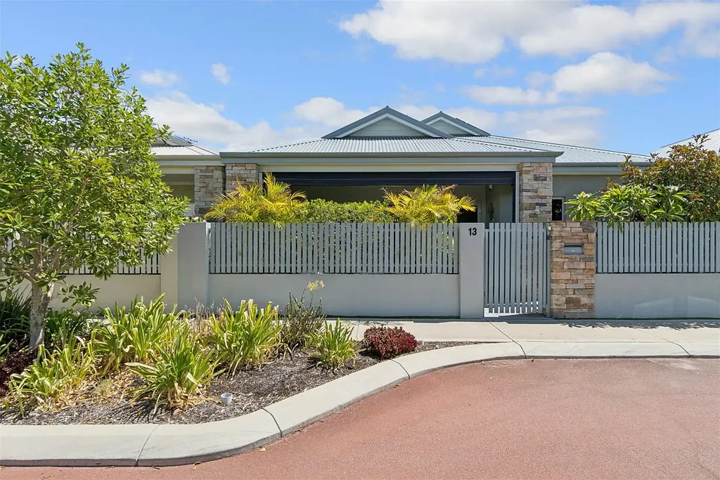 Gnangara 3Zimmer Over-55s Resort Style Living - Own Your Home and Land in a Prestigious Lifestyle Estate