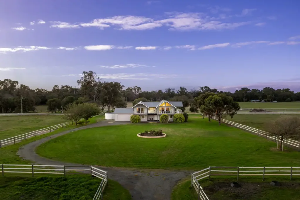 Binningup A Landmark Coastal Plains Holding - The Original �Myalup Farm"
