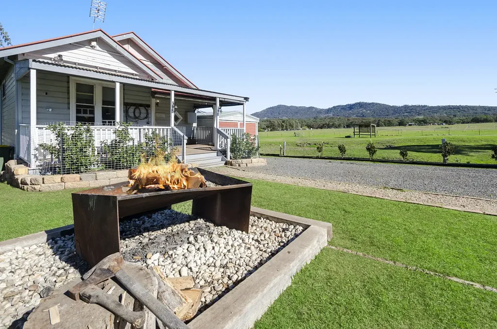 Murrurundi 2 Slaapkamer CHARMING COUNTRY COTTAGE - PERFECT FOR YOUR PONIES!