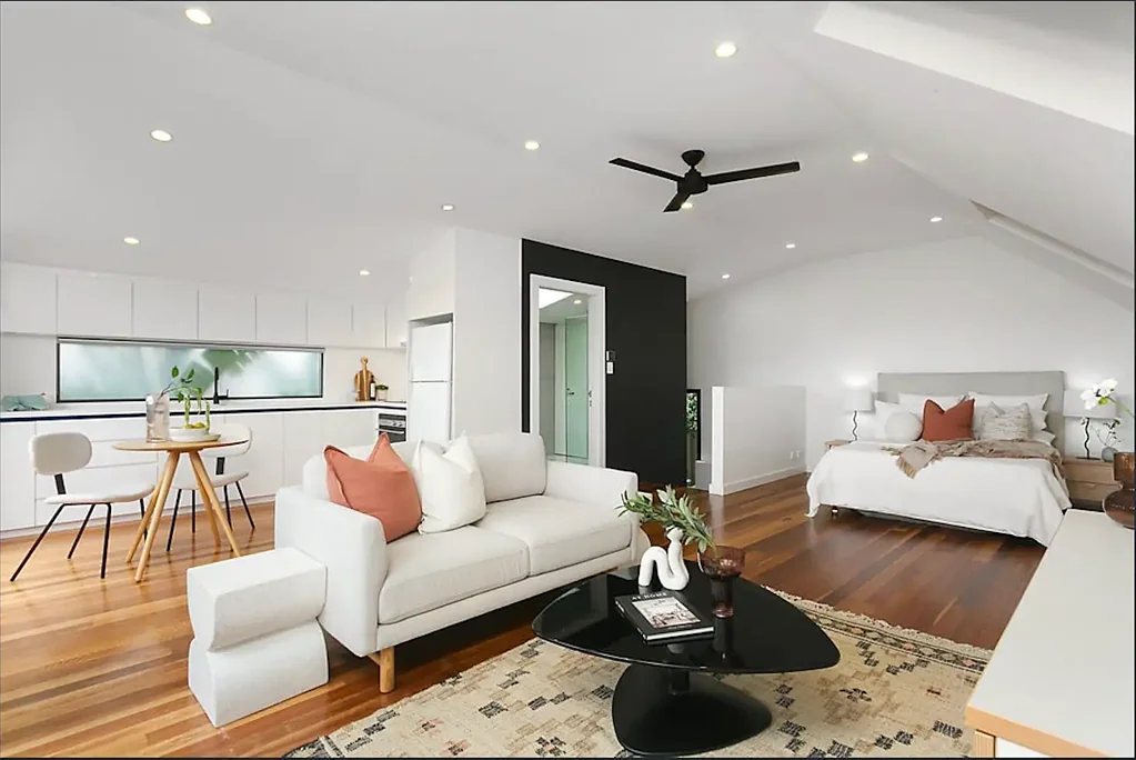 MODERN STUDIO RETREAT IN THE HEART OF WILLOUGHBY
