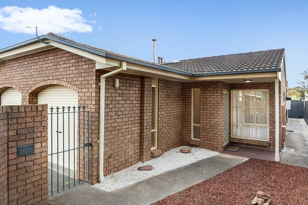 2/47 Russell Street, Glenelg North, SA 5045