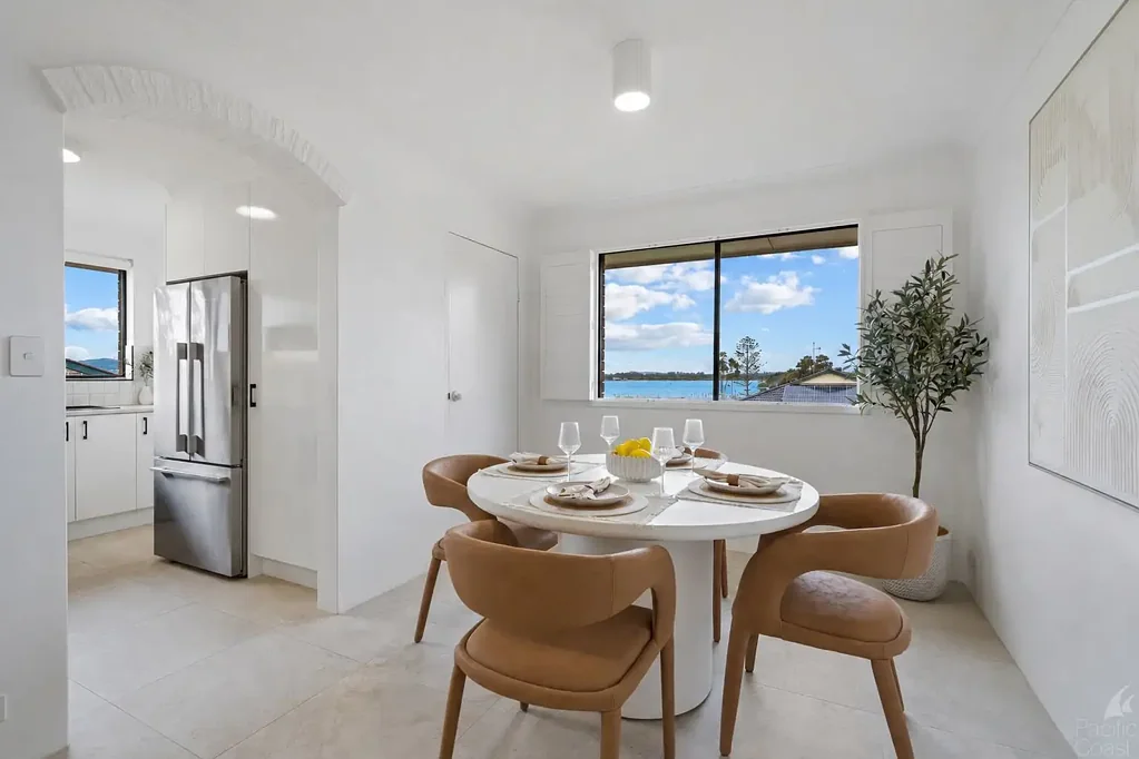 Tuncurry 2Kwarto An Apartment That Feels Nothing Like The Rest
