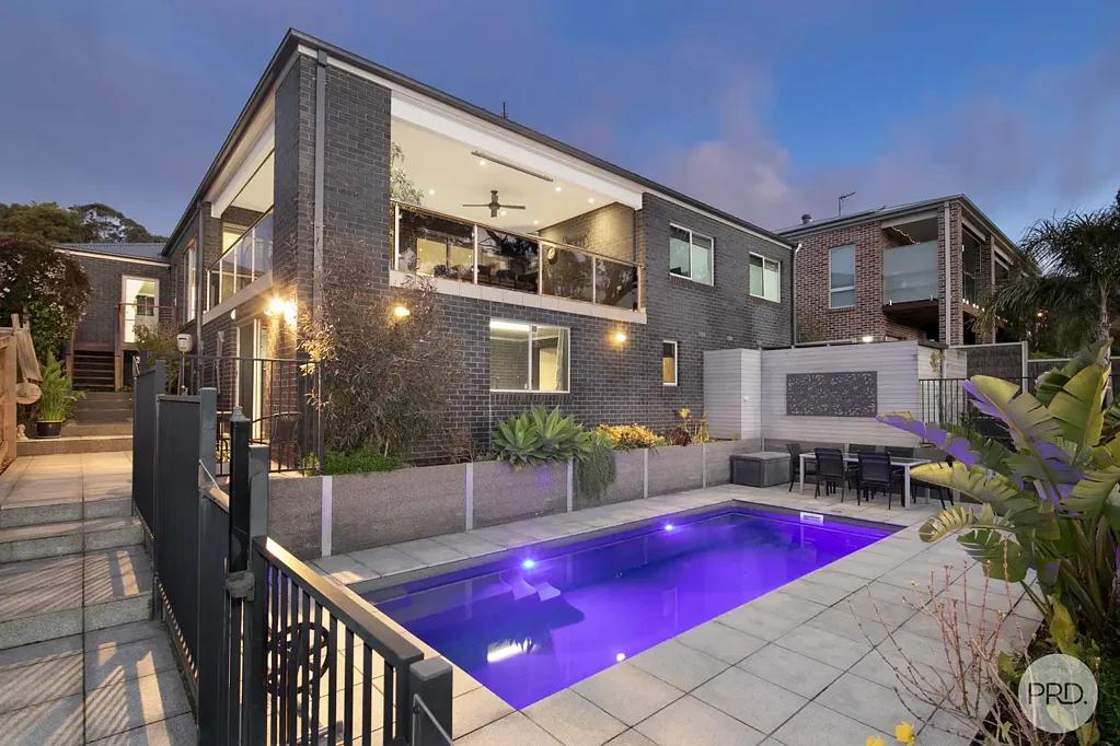 Buninyong 3Kwarto Resort-Style Living with Golf Course Views