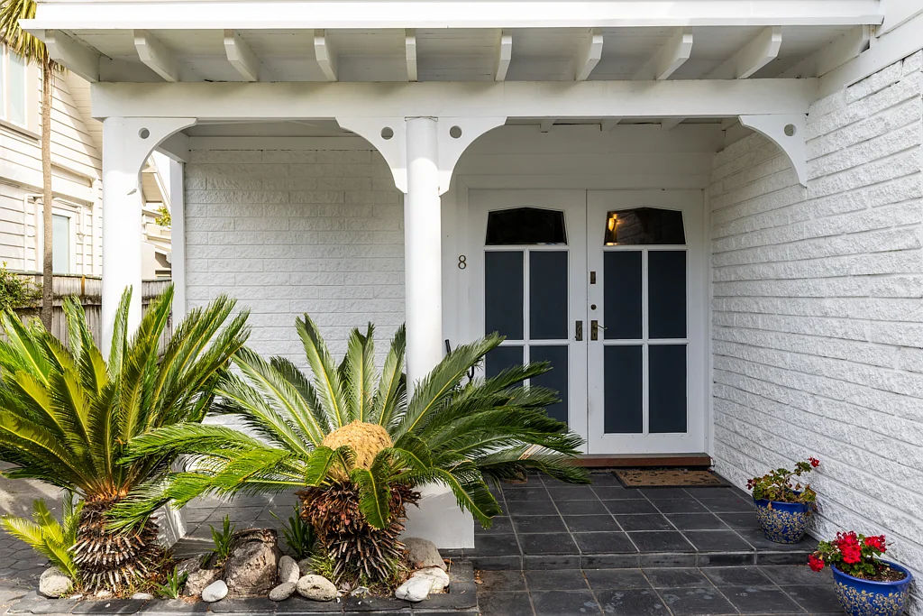 Napier Hill 4ਬੈੱਡਰੂਮ Seller's move is your opportunity: Act now!