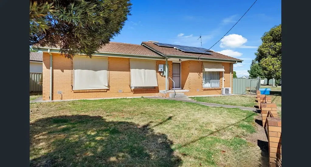 Perfectly Positioned with Comfort and Convenience