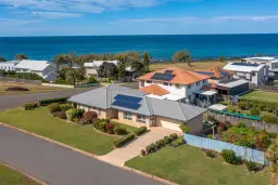 135 Barolin Esplanade, Coral Cove