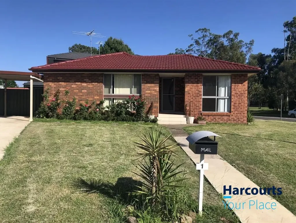 3 Bedroom home located on quiet street in a family suburb