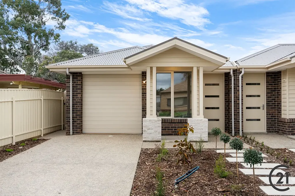 Woodville West 3房  Welcome to James St- Sophisticated Space on a 371sqm Sanctuary