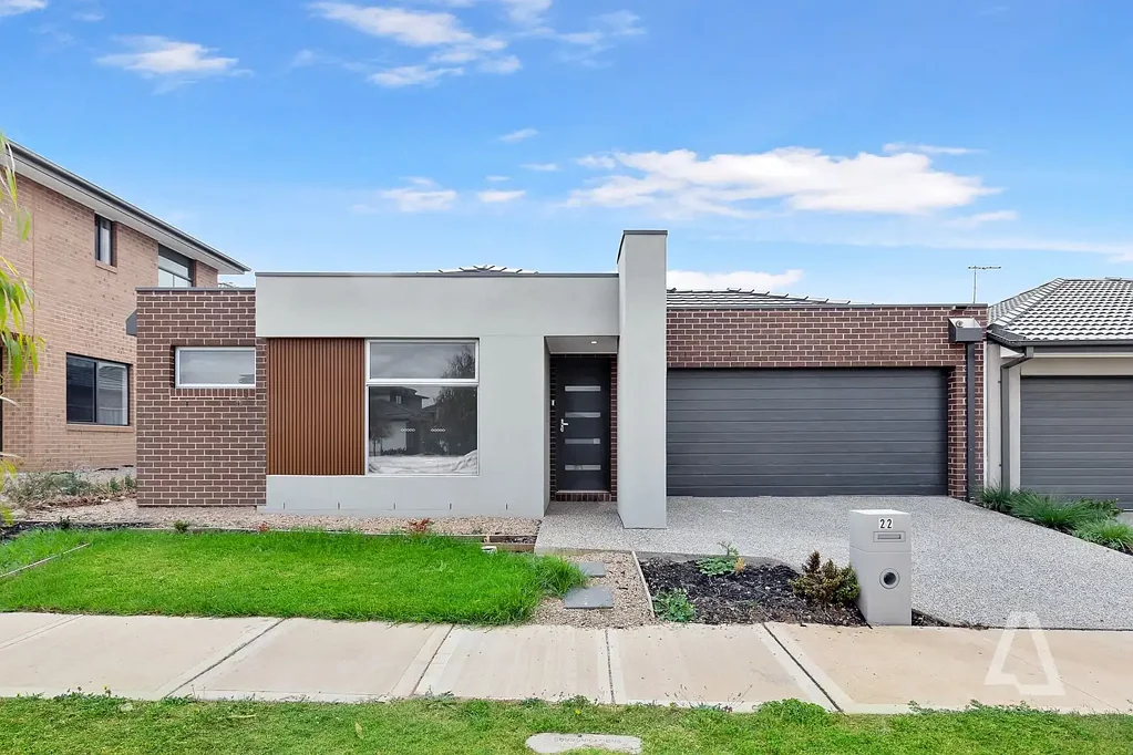Fraser Rise 4कमरा Stylish Modern Living Awaits at 22 Sunnybank Road, Fraser Rise