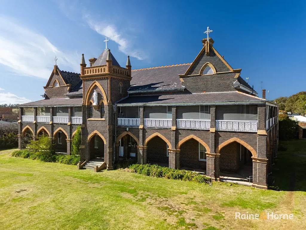 Glen Innes 30 Bedroom The Convent