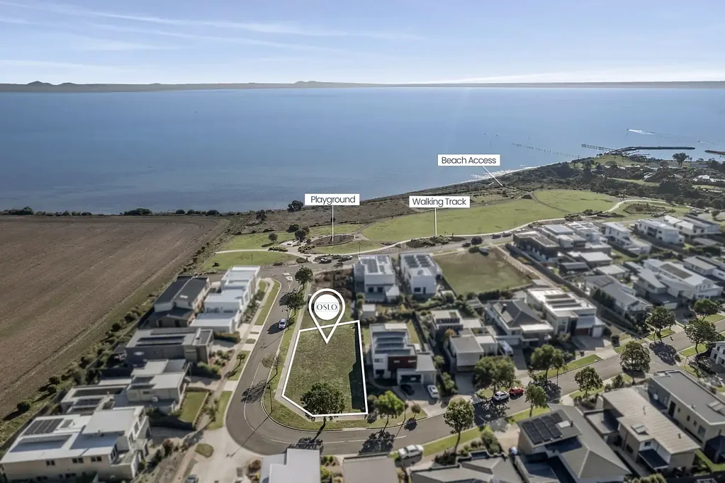 Curlewis Panoramic Aquamarine Vistas - The Dream Starts Here!