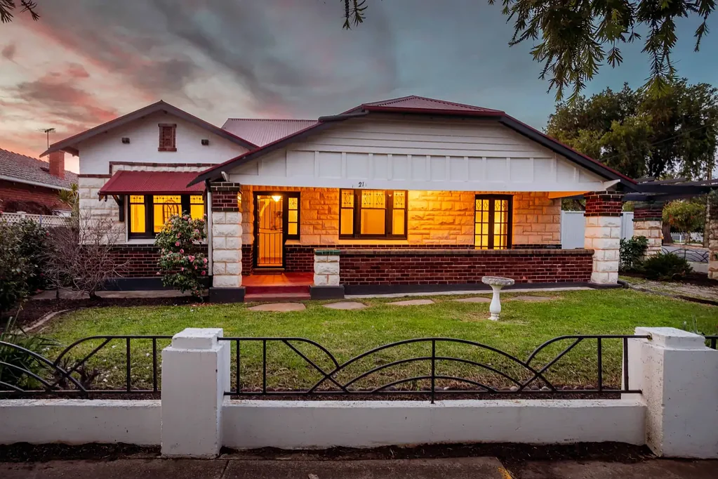Glandore 4બેડરૂમ Beautiful Character Bungalow In Sought After Glandore