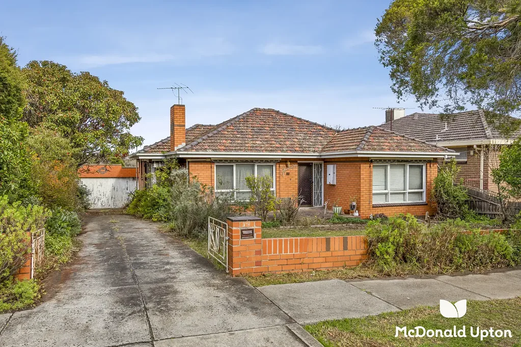 15 Kitson Crescent, Airport West, VIC 3042