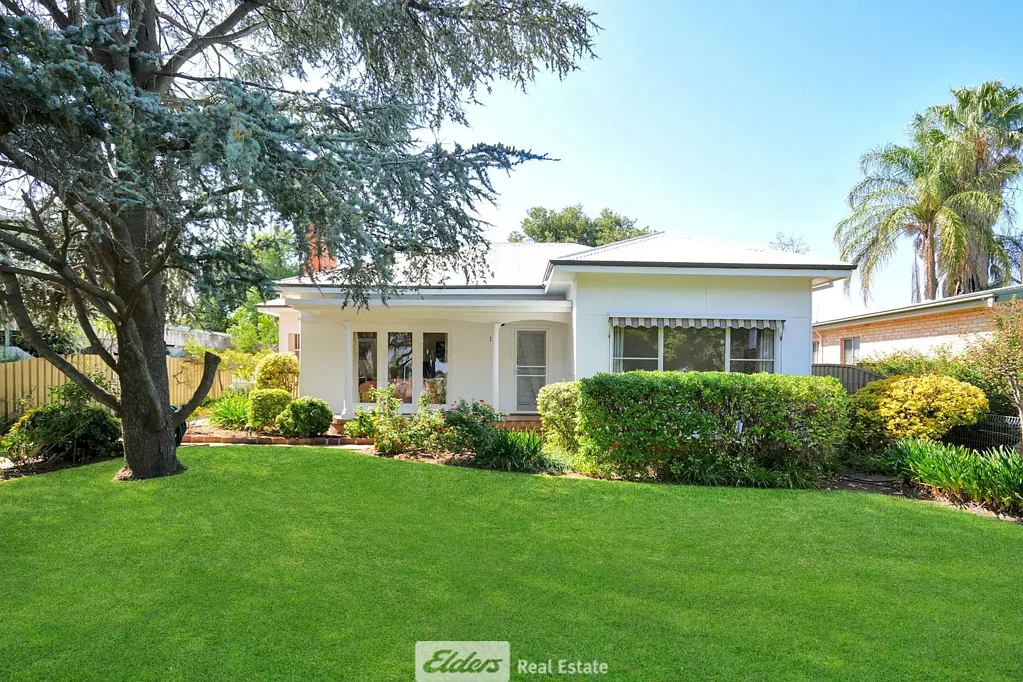 Well-Maintained 2-Bedroom Home in Central Location