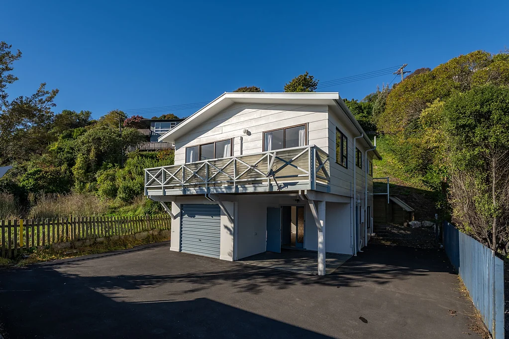 Tahunanui 3Moenga Central, sunny, serene and close to the beach!