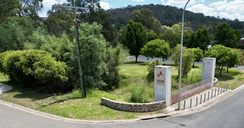 Hamilton Valley  What would you do with 3.909 Hectares?