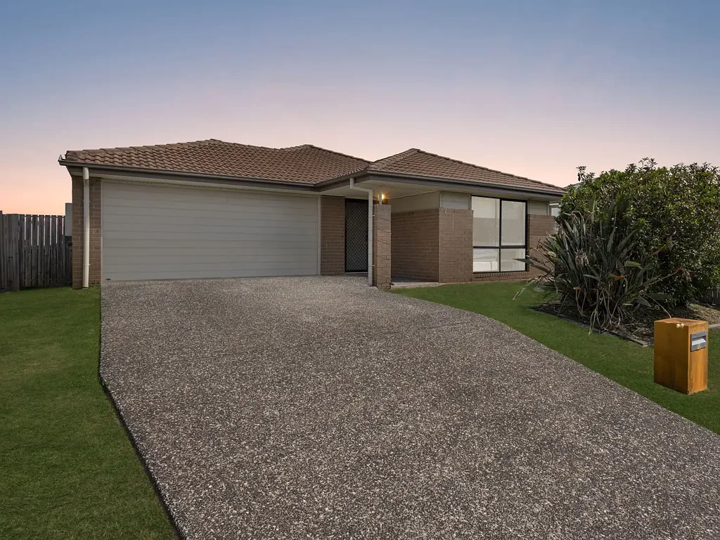 12 Carnell Street, Goodna, QLD 4300