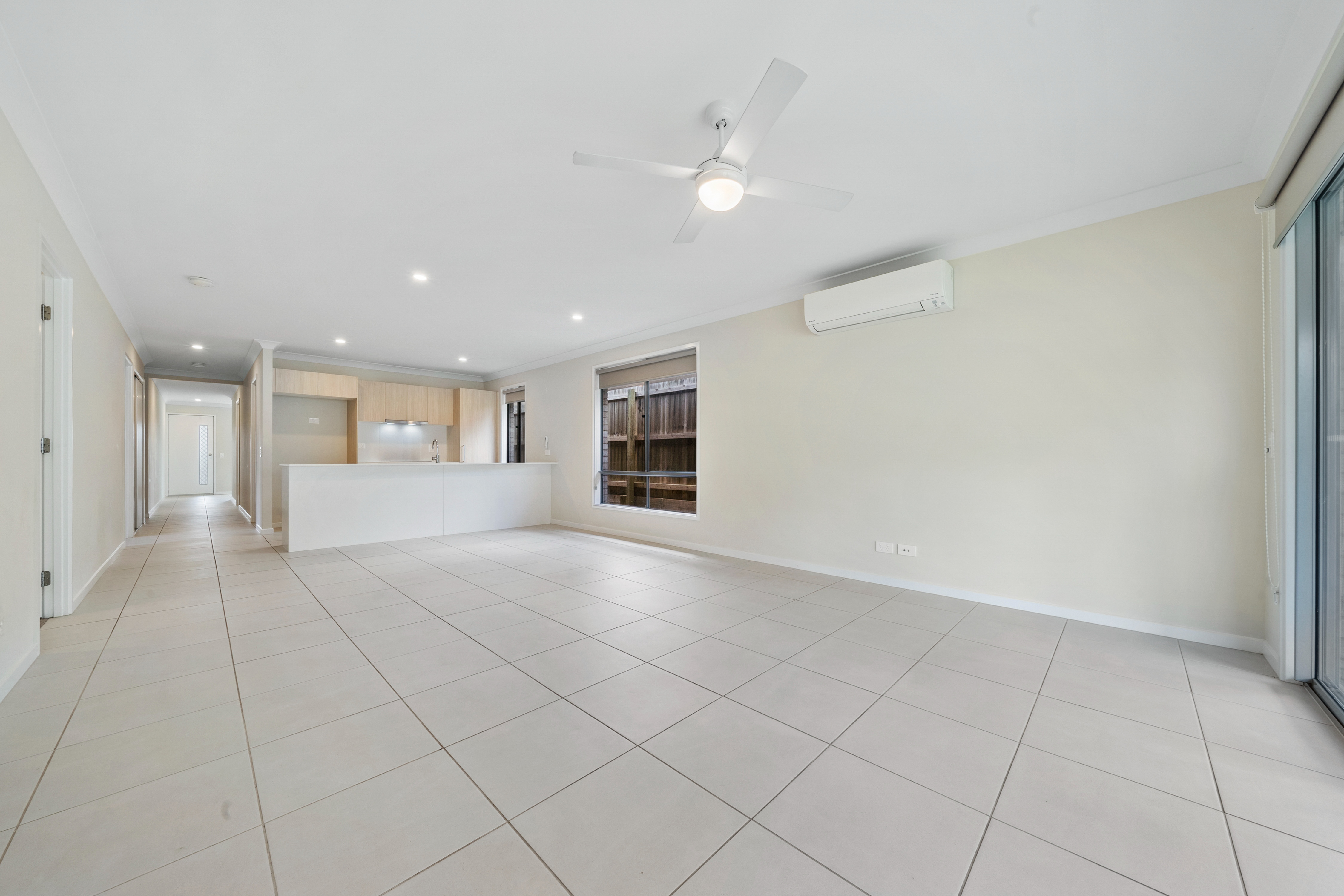 16 SEIDLER ST, LOGAN RESERVE QLD 4133, 0 habitaciones, 0 baños, House