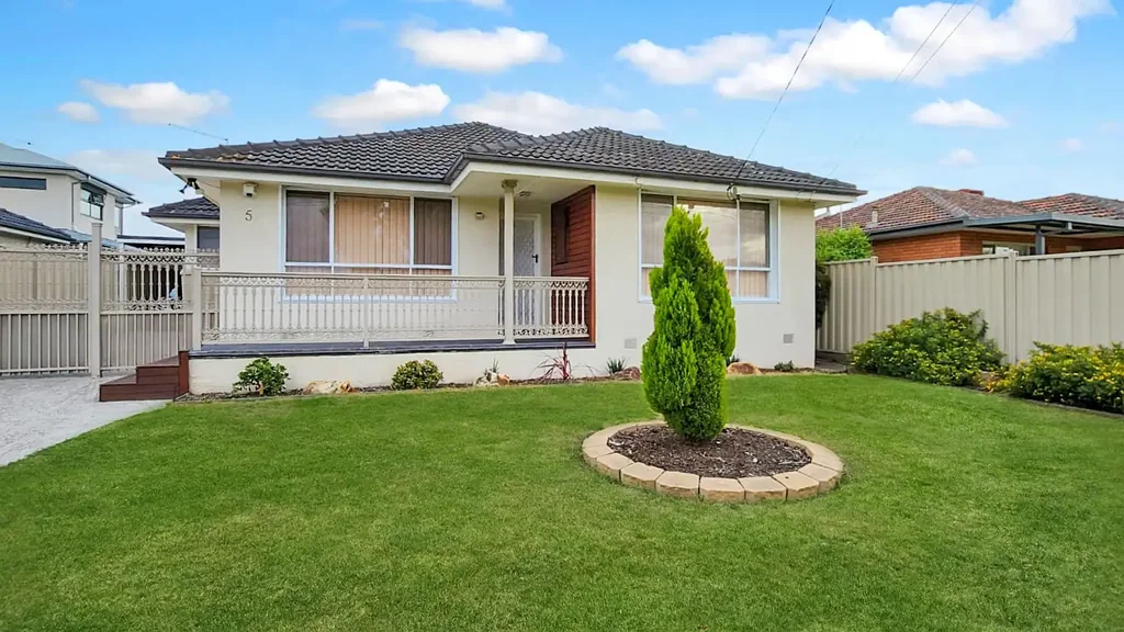 5 Blackburn Street, Lalor, VIC 3075