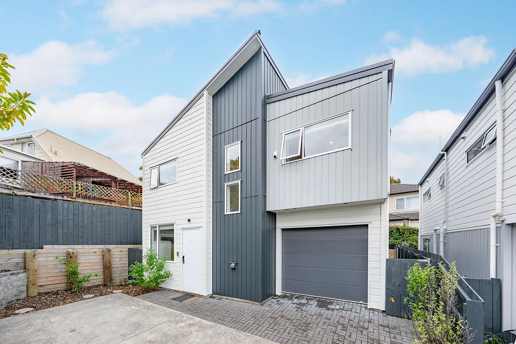 Forrest Hill 5ਬੈੱਡਰੂਮ Motivated vendor - must sell!