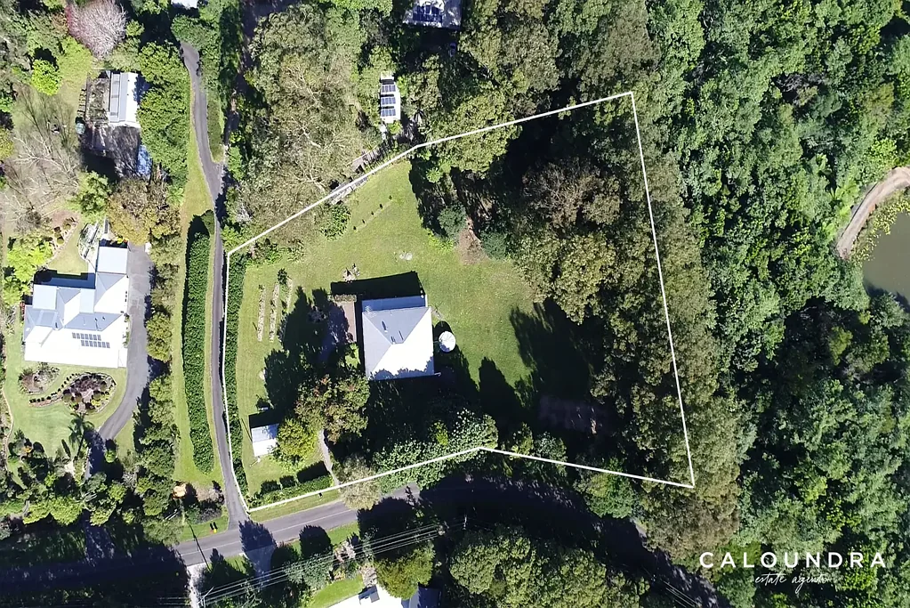 North Maleny 4Kwarto Private Hinterland Living with Dual Accommodation and Income Potential
