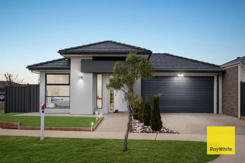 Bonnie Brook 4બેડરૂમ A Home You'll Be Proud to Call Home in Bonnie Brook !!!