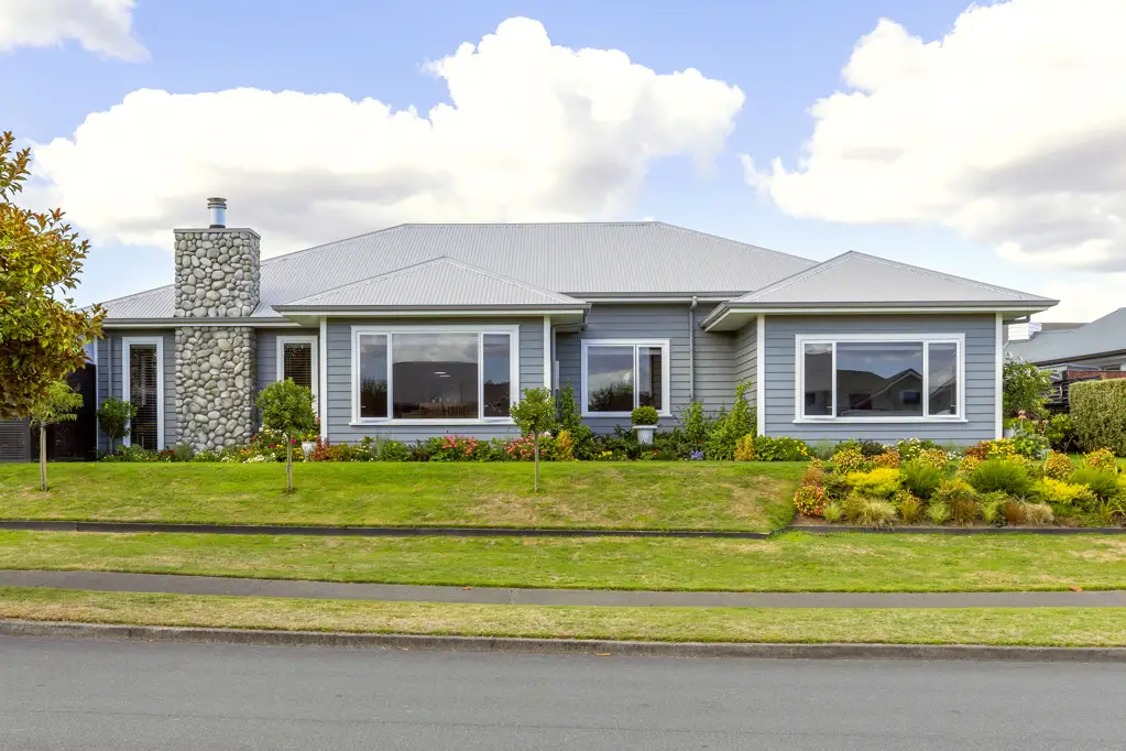 Nukuhau 4Habitaciones Warm, inviting, and seriously for sale!
