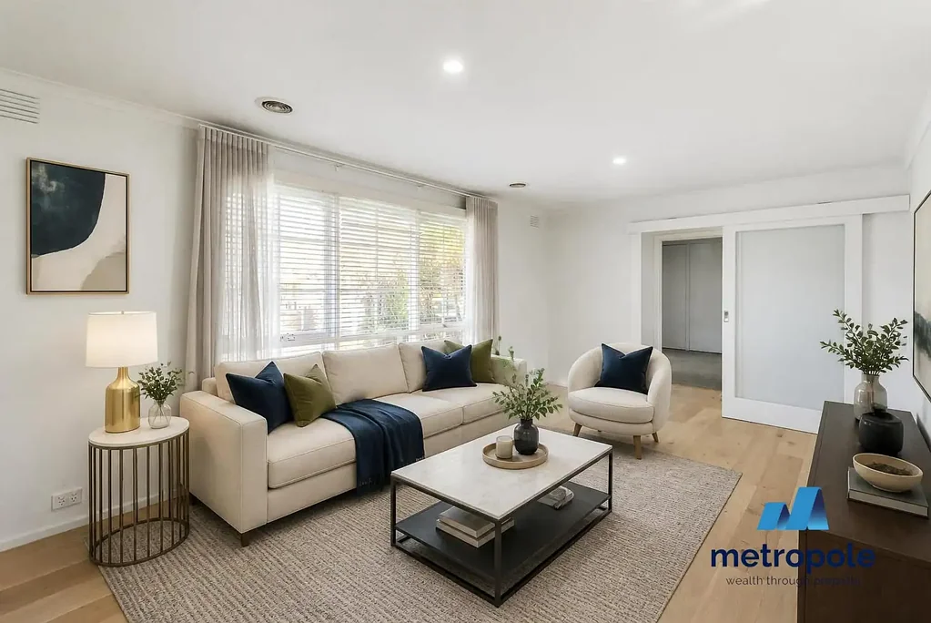CHARMING 2 BEDROOM UNIT