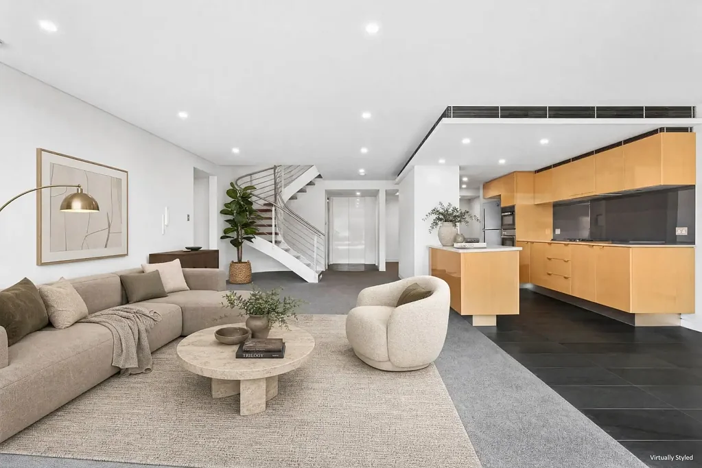 Luxury Three-Bedroom Waterfront Apartment in Walsh Bay