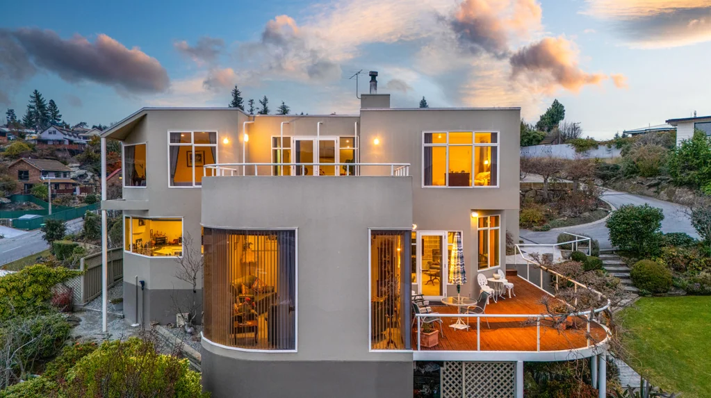 Alexandra 5Habitaciones OUTSTANDING VIEWS AND OPPORTUNITY