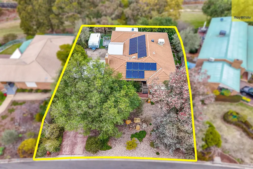 10 Augusta Place, Darley, VIC 3340