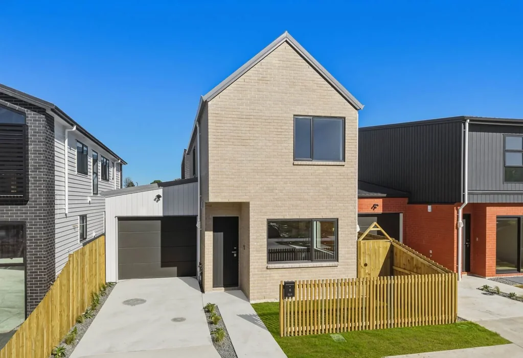 6 Stableford Crescent, Opaheke