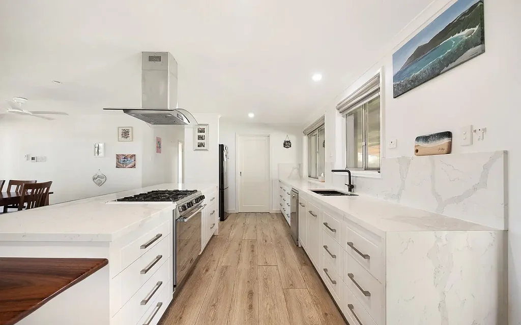 Dampier 3房  Space, Style & Serious Extras - The Complete Dampier Package