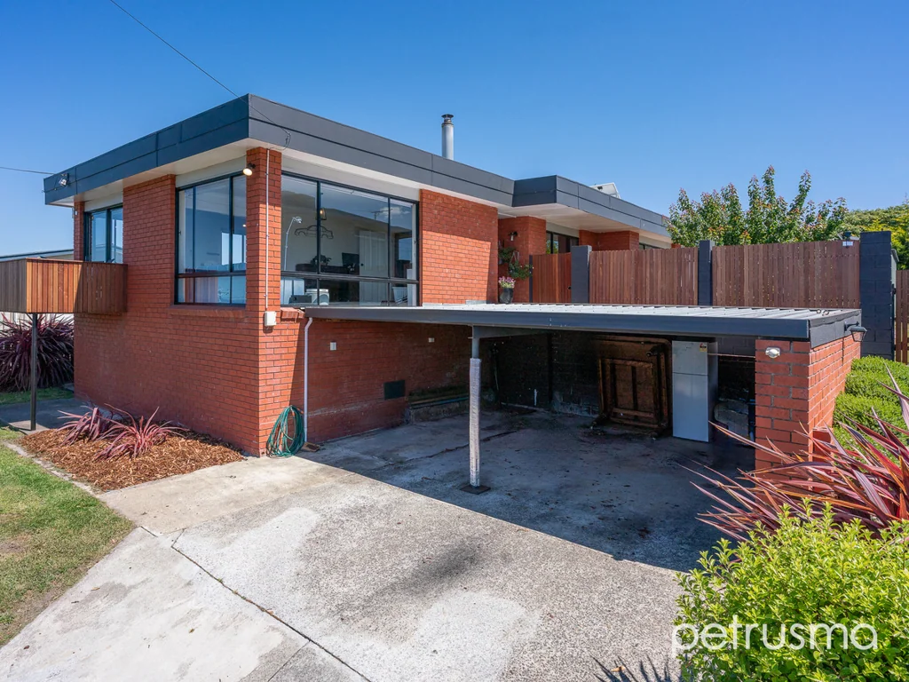 10 Darwin Street, Midway Point, TAS 7171