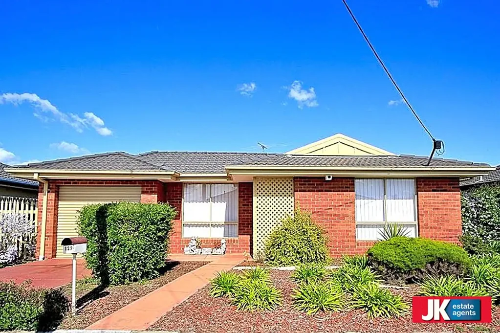 Ideal Home Waiting For You!