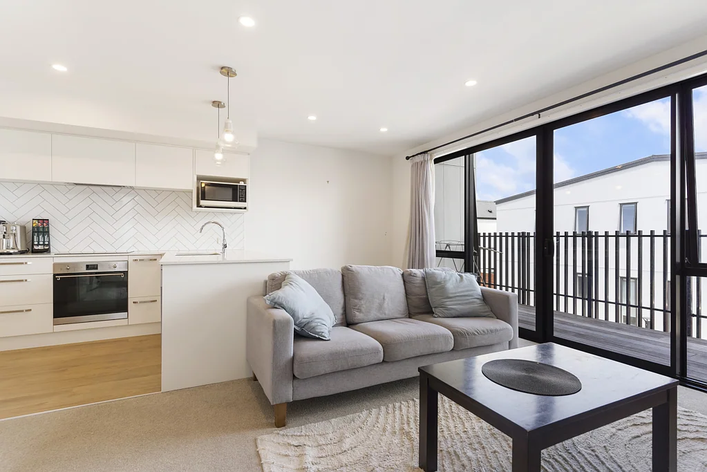 2/12 Unga Place, Beachlands, Manukau City, Auckland